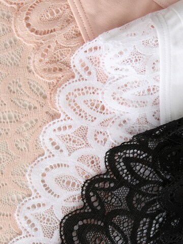 Next Slip in Roze