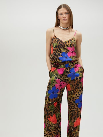 Top di Lola Casademunt in marrone