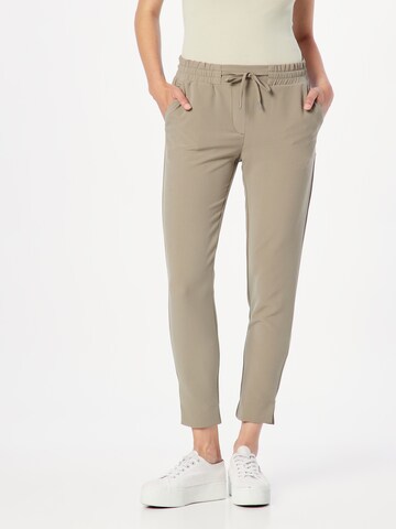 Soyaconcept Tapered Pants in Green: front