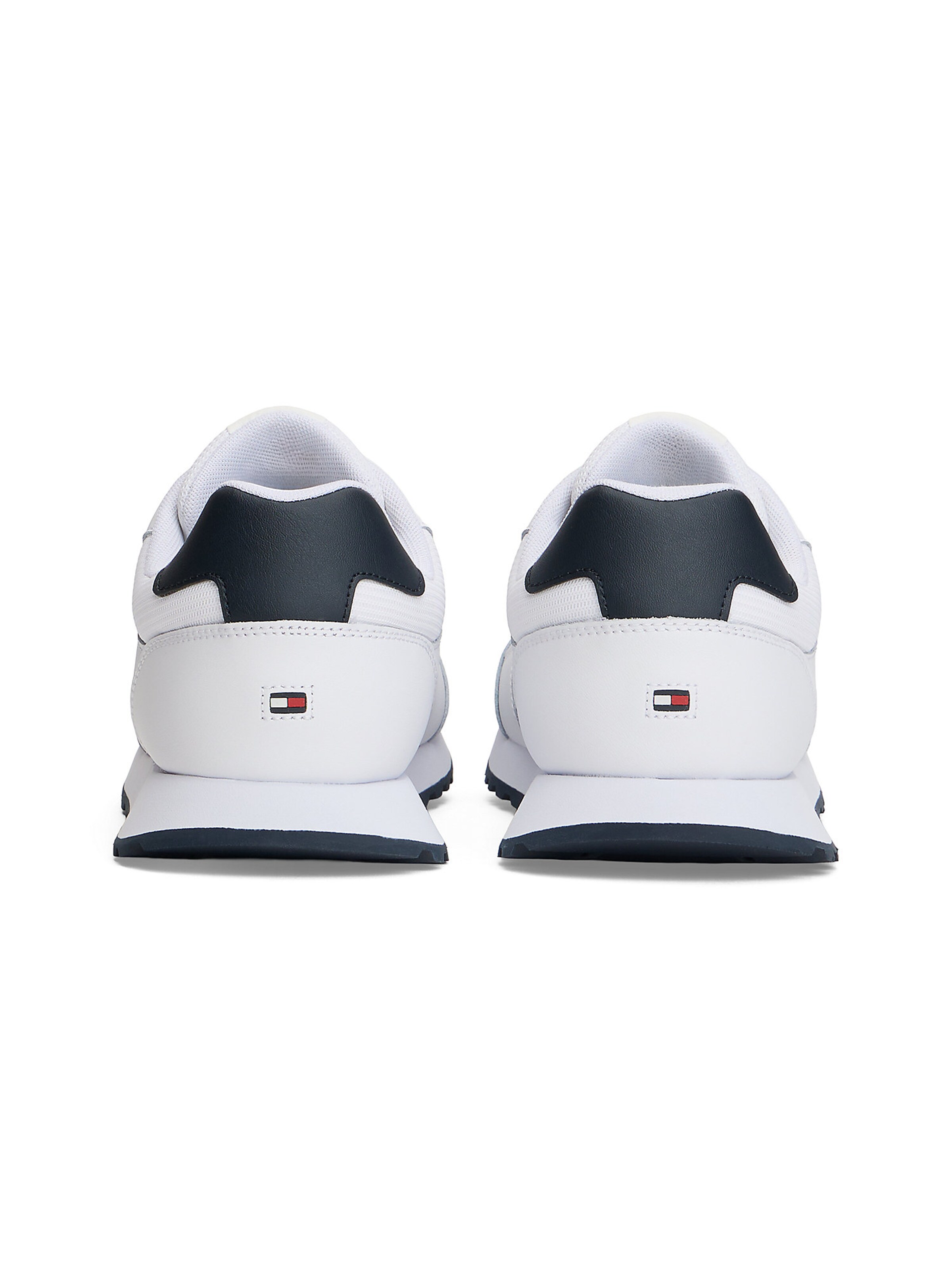 TOMMY HILFIGER Sneaker in Weiß