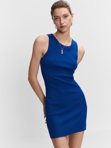 MANGO Gebreide jurk 'Hernan' in Blauw: voorkant