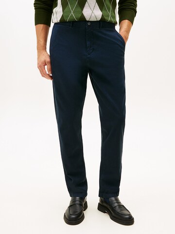 TOMMY HILFIGER Regular Chino trousers in Blue: front