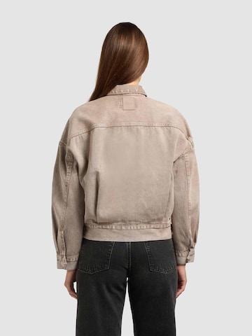 khujo Tussenjas 'Nelina' in Bruin