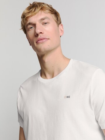 No Excess Shirt in Wit