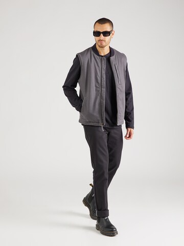 BLEND - Camiseta 'Tee' en negro