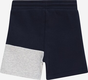 BOSS Kidswear Regular Shorts in Blau