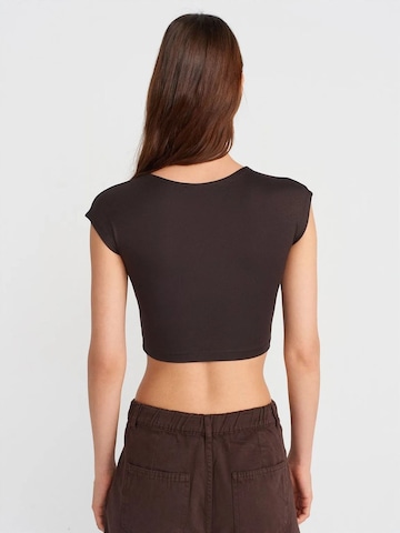 Dilvin Blouse in Bruin
