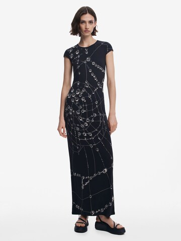 Desigual - Vestido en negro: frente
