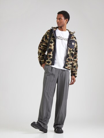 Tricou de la Just Cavalli pe alb