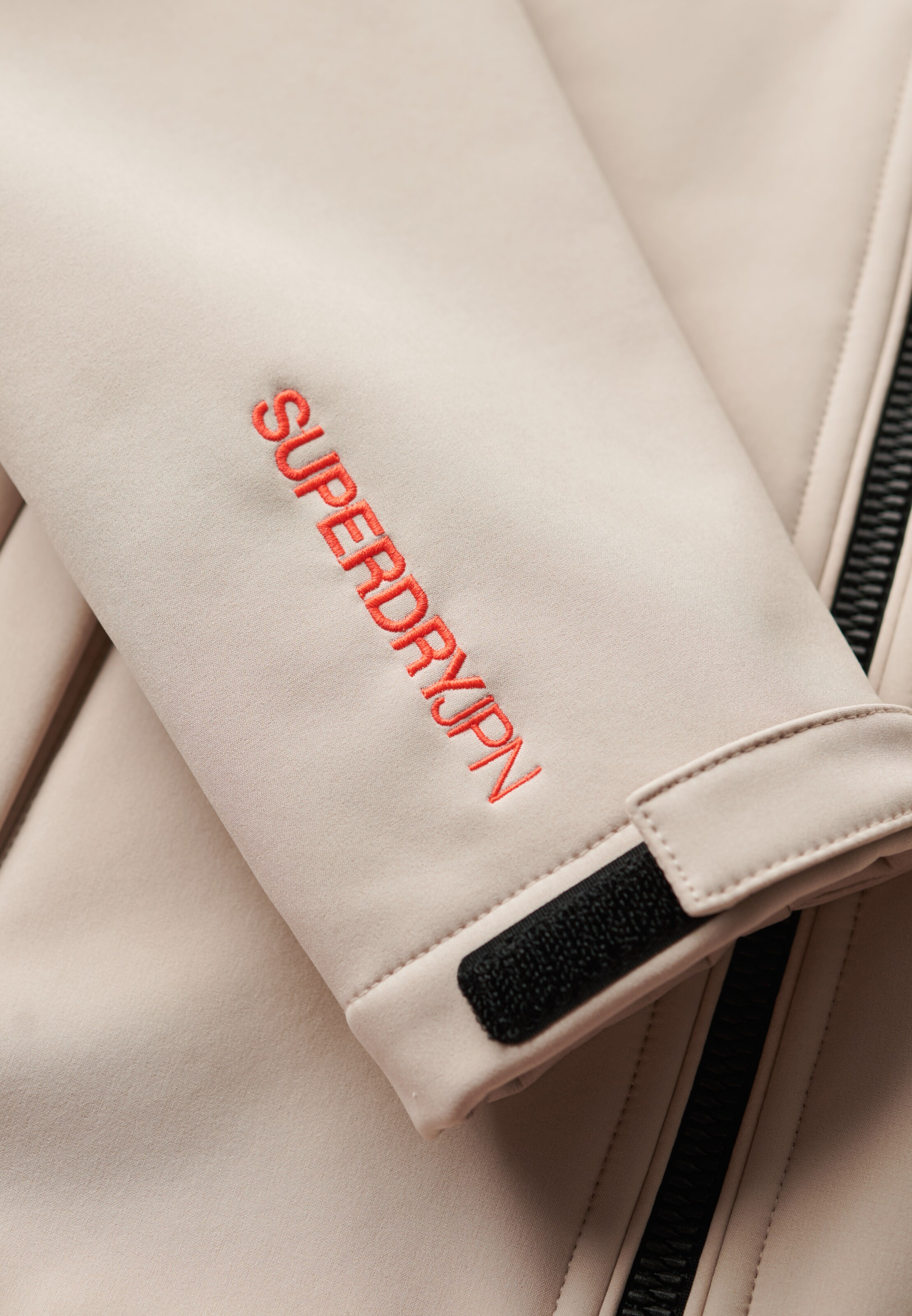 Superdry Performance Jacket 'Classic' in Beige