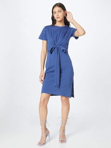 Trendyol Kleid in Blau: predná strana