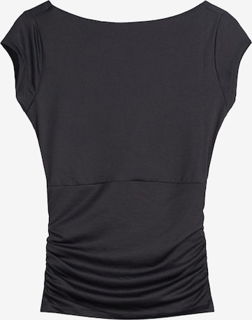 Maglietta di Bershka in nero: frontale