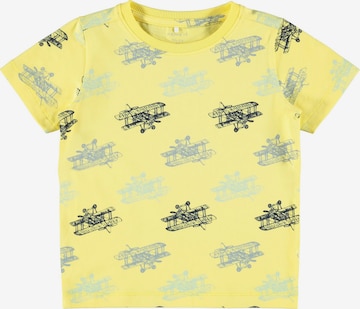 geltona NAME IT Marškinėliai 'Sazue'