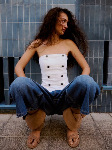 Haut Bershka en blanc