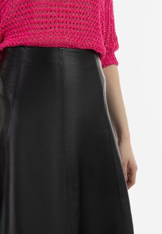 faina Skirt in Black