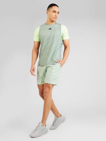 ADIDAS PERFORMANCE Λειτουργικό μπλουζάκι 'Pro' σε πράσινο