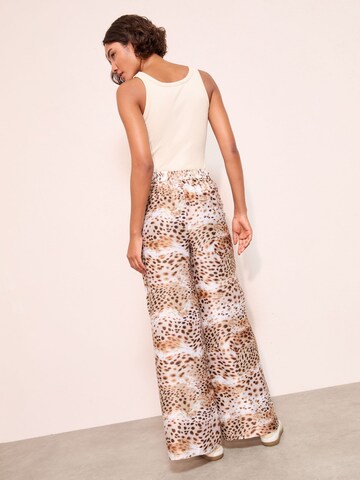 Friends Like These Zvonové kalhoty Kalhoty – béžová