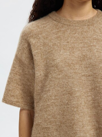 SELECTED Sweater in Beige