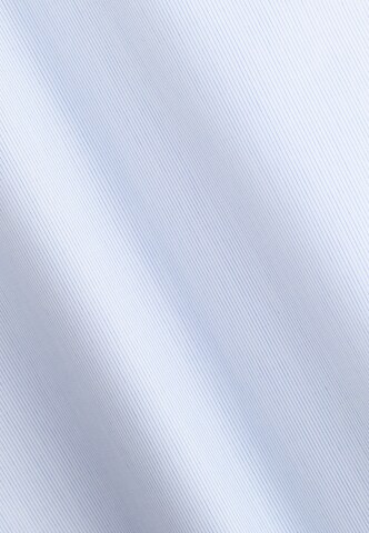 Coupe regular Chemise business Boggi Milano en bleu : devant