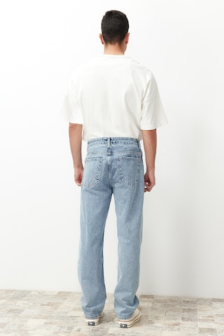 Trendyol Regular Jeans in Blau