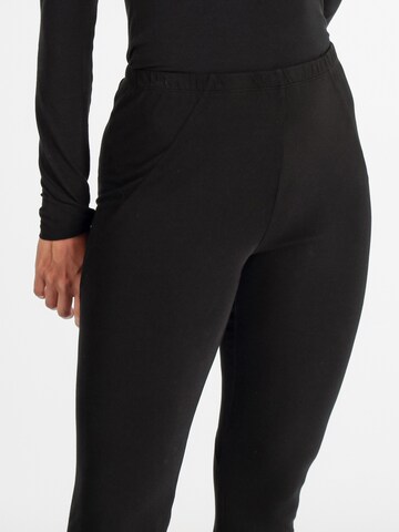 GRIZAS Slim fit Leggings in Black