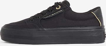 TOMMY HILFIGER Sneaker low 'Essential' i sort: forside