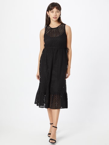 Robe Wallis Curve en noir : devant