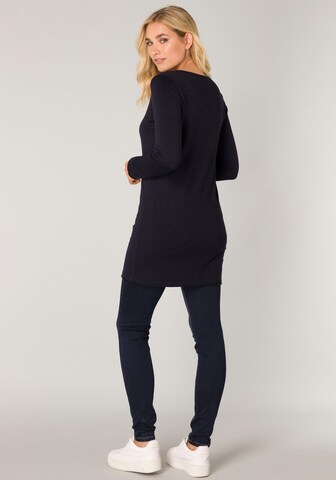 BASE LEVEL Sweater in Blue