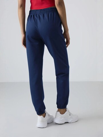 Tommy Life Tapered Broek in Blauw