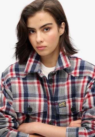 Veste mi-saison Superdry en mélange de couleurs