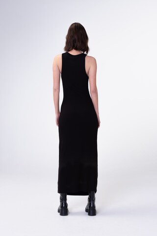 Aligne - Vestido 'Globe' en negro