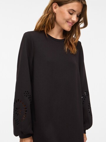 Rochie 'VISANDY' de la VILA pe negru