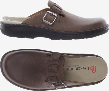 BERKEMANN Sandals & High-Heeled Sandals in 39,5 in Brown: front