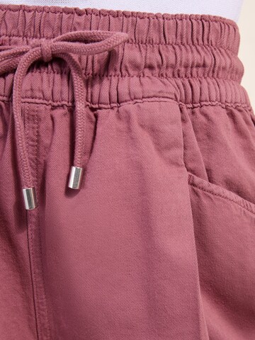 Friends Like These Wide Leg Shorts in Pink