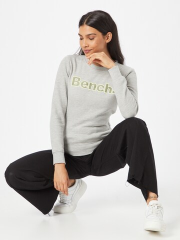 BENCH Sweatshirt 'Raina' in Grau