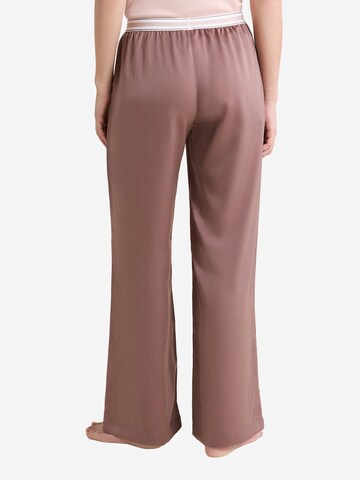 ETAM Pyjamahose 'ARIANE' in Braun