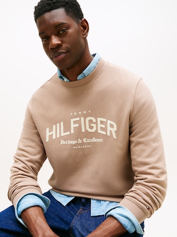 TOMMY HILFIGER Μπλούζα φούτερ 'ARCH' σε μπεζ