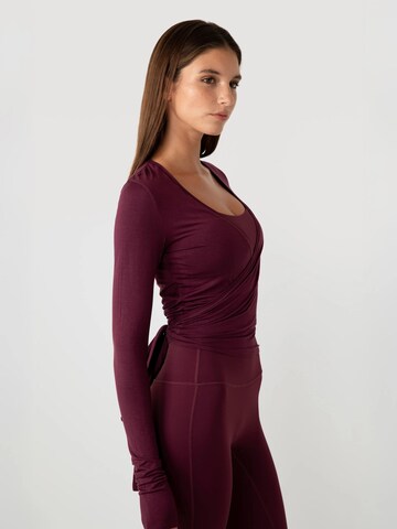 YO-GAYA Bolero 'Ballet Wrap Bolero' in Rood