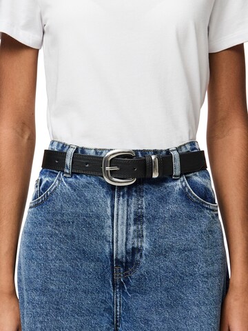 Ceinture 'PCJULIETTA' PIECES en noir