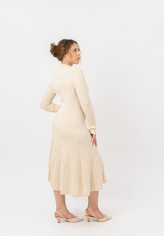 Elara Knit dress in Beige