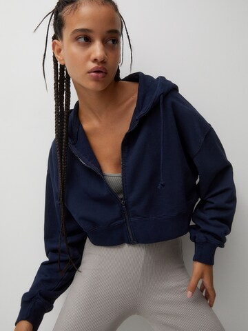 Pull&Bear Sweatjacke in Blau