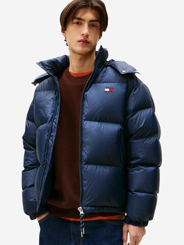 Tommy Jeans Winter coat 'TJM ALASKA DOWN PUFF DM0DM22036' in Blue: front