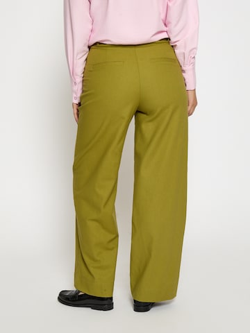 Regular Pantalon 'Lucey' DESIRES en vert