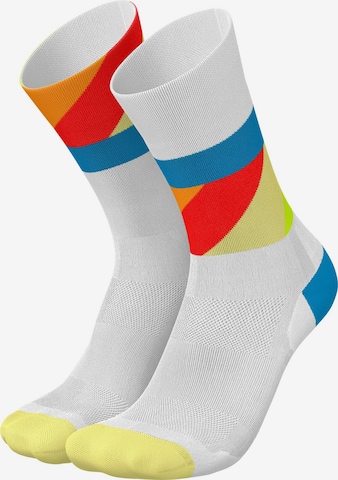 INCYLENCE Athletic Socks 'STRIDES' in White: front