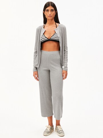 pilka ARMEDANGELS Standartinis Kelnės 'NIANAA'