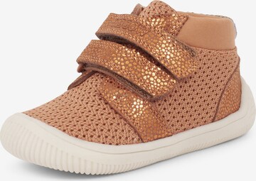 WODEN Kids First-Step Shoes 'Tristan Pearl' in Orange: front