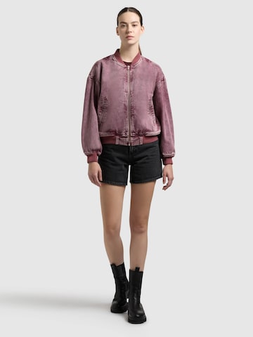 Veste mi-saison 'Clara' khujo en rouge