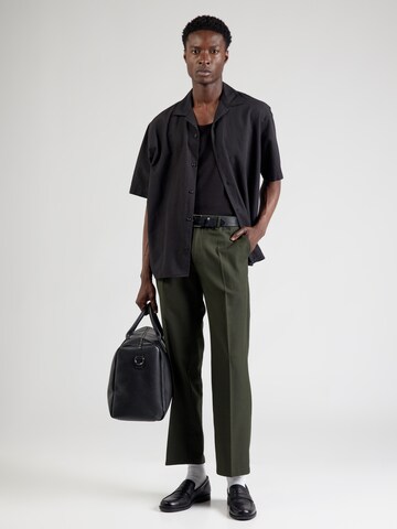 Coupe regular Chemise 'SLHBOXY-SUN' SELECTED en noir