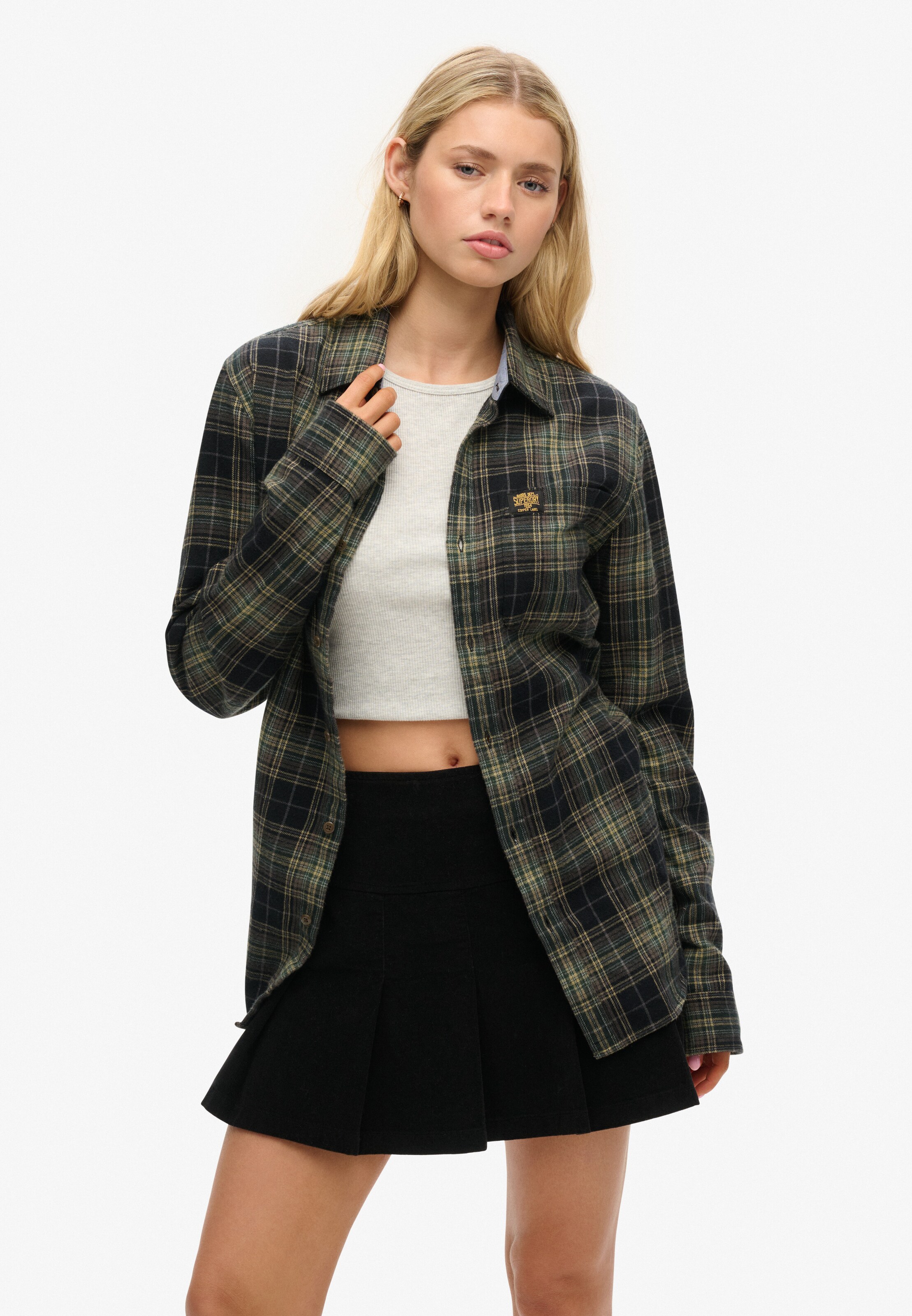 Superdry Skirt in Black: front