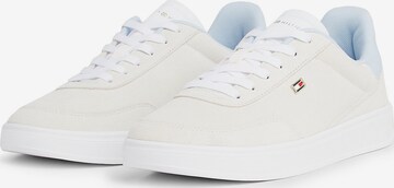 Baskets basses 'Heritage' TOMMY HILFIGER en blanc